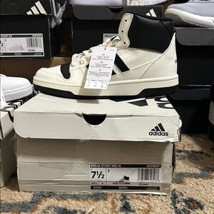 adidas Break Start Mid W Black and Cream Sneakers